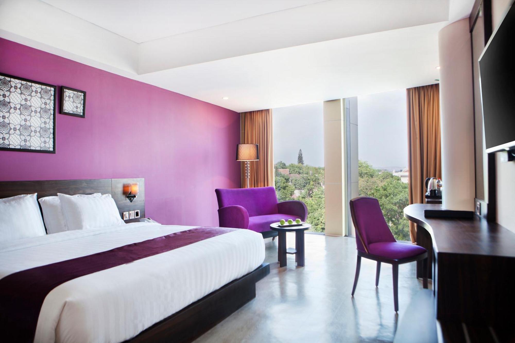 Grand Edge 4* Semarang